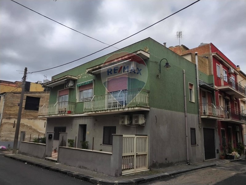 Casa Semi Indipendente in Vendita a Grammichele, 45'000€, 130 m²