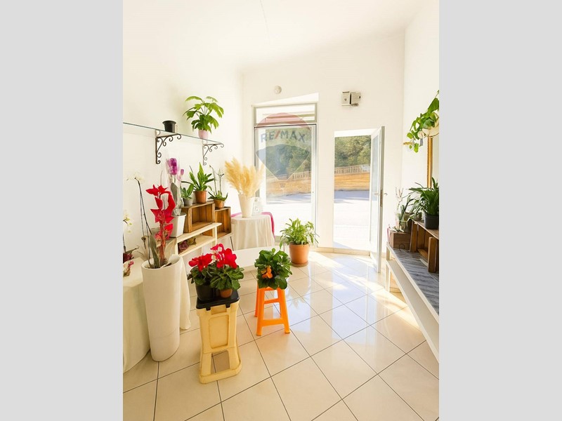 Immobile commerciale in Vendita a Caltagirone, 53'000€, 40 m²