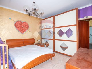 Casa Indipendente in Vendita a Caltagirone, 44'000€, 108 m²