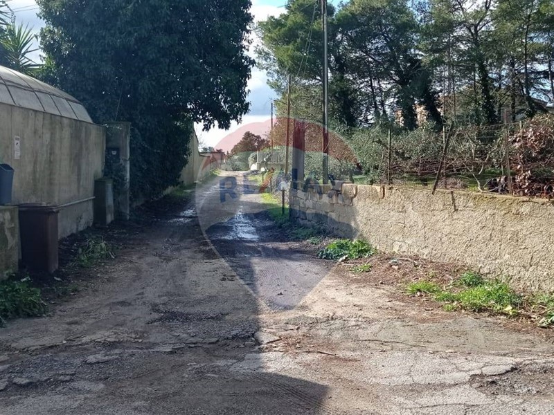 Terreno agricolo in Vendita a Caltagirone, 48'000€, 2900 m²