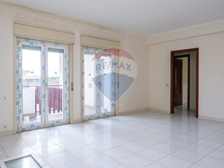 Appartamento in Vendita a Catania, 210'000&euro;, 120 m²