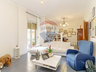 Appartamento in Vendita a Caltagirone, 97'000€, 145 m²