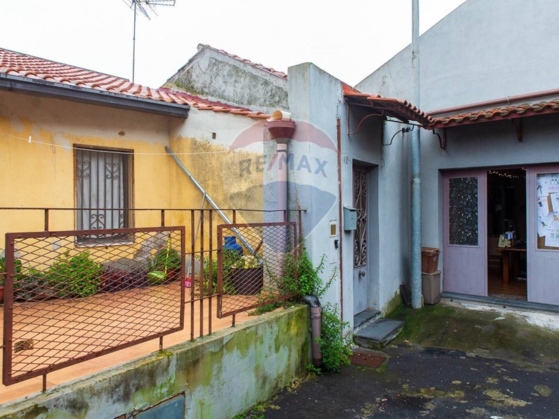Casa Indipendente in Vendita a Gravina di Catania, 105'000€, 125 m²