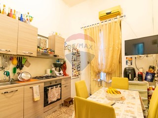 Trilocale in Vendita a Catania, 57'000&euro;, 60 m²