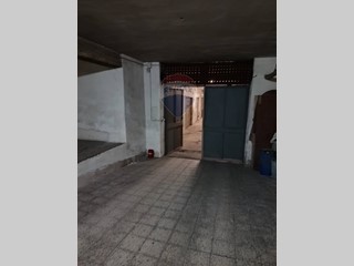 Box in Vendita a Gravina di Catania, 79'000€, 286 m²