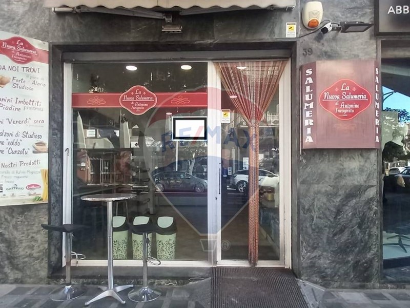 Attività commerciale in Vendita a Caltagirone, 26'000€, 45 m²