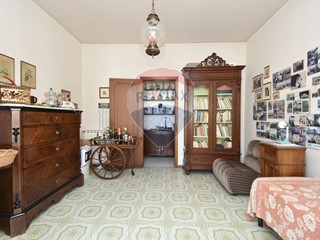 Appartamento in Vendita a Giarre, 115'000€, 173 m²