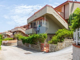 Bilocale in Vendita a Piraino, 60'000€, 35 m²