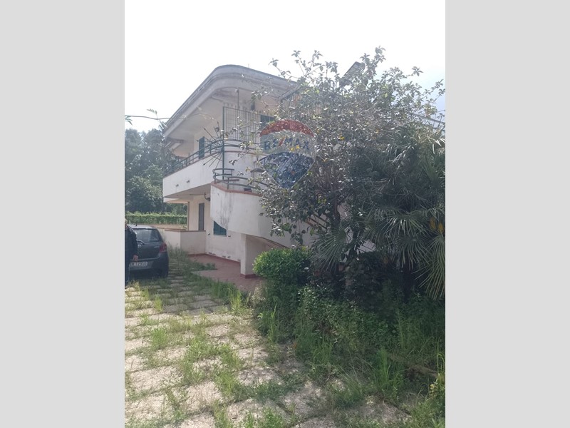 Villa in Vendita a Mascali, 69'000€, 70 m²