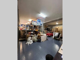 Magazzino in Vendita a Giarre, 159'000€, 318 m²