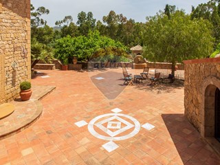 Villa in Vendita a Piazza Armerina, 440'000€, 123 m²