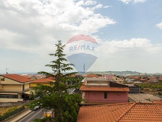 Appartamento in Vendita a Misterbianco, 168'000€, 172 m²