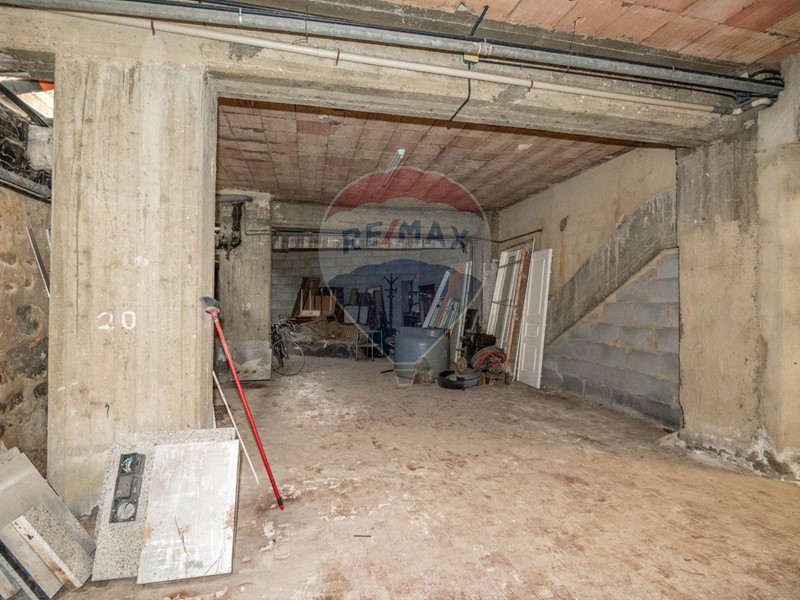 Magazzino in Vendita a Caltagirone, 16'000€, 71 m²