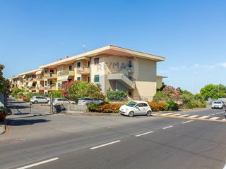 Appartamento in Vendita a San Giovanni la Punta, 169'000€, 110 m²