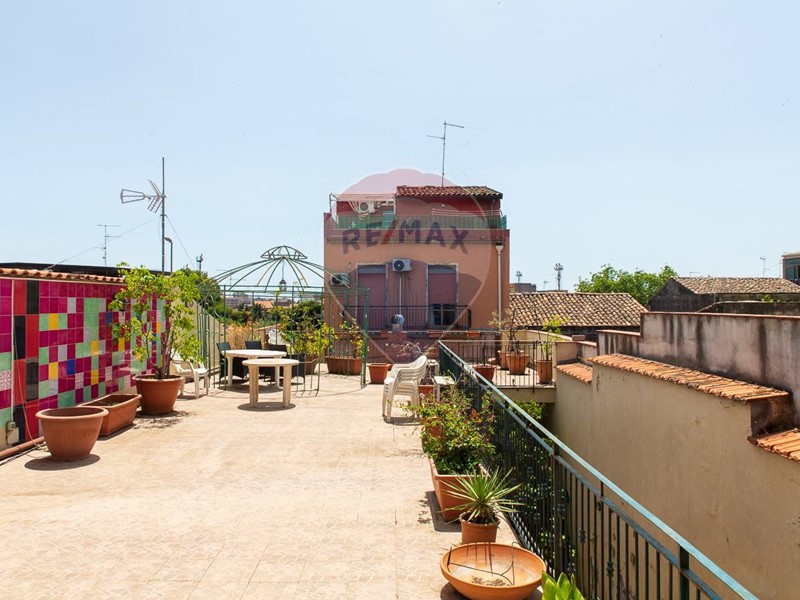 Casa Indipendente in Vendita a Catania, 169'000&euro;, 125 m²