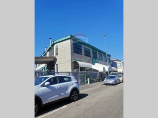 Capannone in Vendita a Sesto San Giovanni, 1'400'000€, 2200 m²