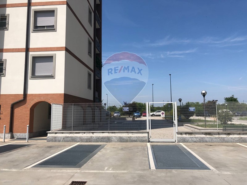Box in Vendita a Segrate, 7'000€, 11 m²