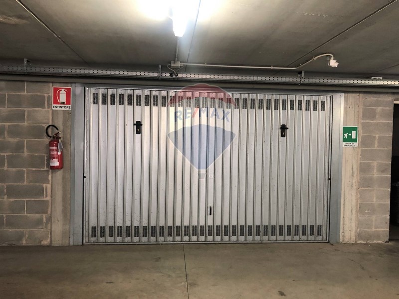 Box in Vendita a Segrate, 25'000€, 25 m²