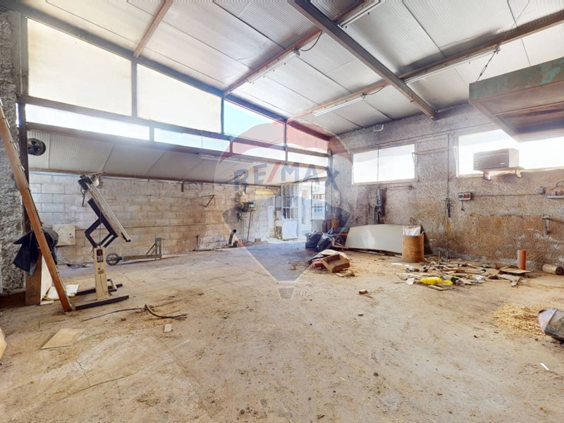 Laboratorio in Vendita a Viareggio, 56'000€, 80 m²