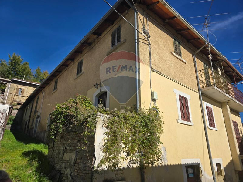 Terreno agricolo in Vendita a Montereale, 40'000&euro;, 30000 m²