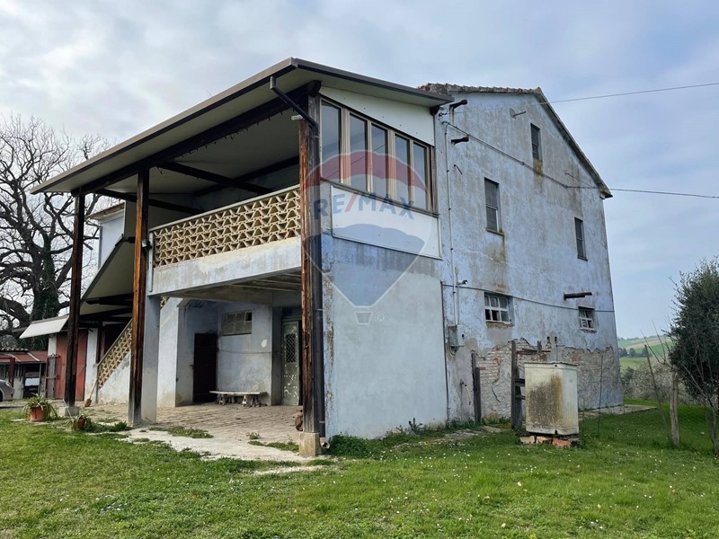 Casa Indipendente in Vendita a Filottrano, 210'000€, 125 m²