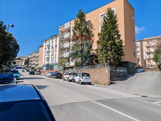 Quadrilocale in Vendita a Recanati, 145'000&euro;, 148 m²