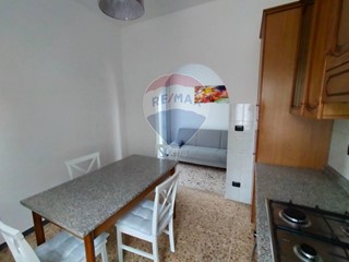 Trilocale in Affitto a Perugia, 480€, 67 m²