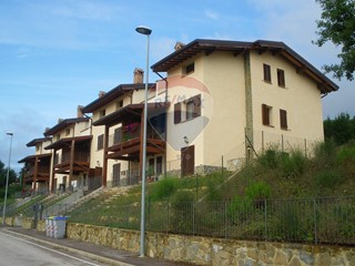 Attico in Vendita a Perugia, 120'000€, 130 m²