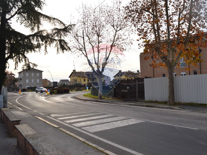 Box in Vendita a Assisi, 16'000€, 17 m²