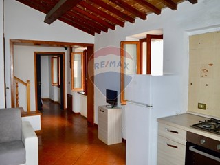 Trilocale in Vendita a Perugia, 158'000€, 70 m²