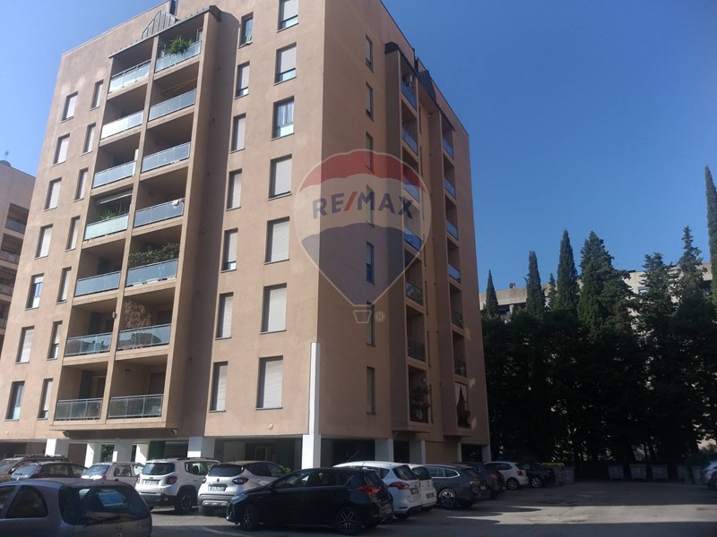 Trilocale in Affitto a Perugia, 600€, 70 m²