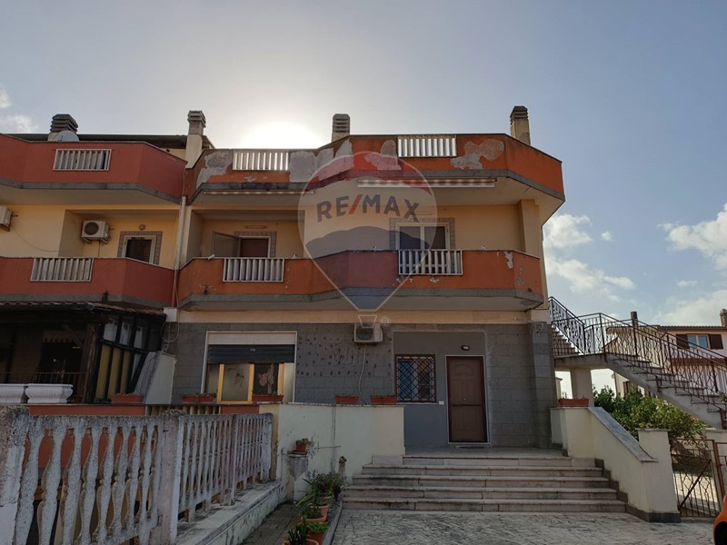 Quadrilocale in Vendita a Ardea, 139'000€, 130 m²