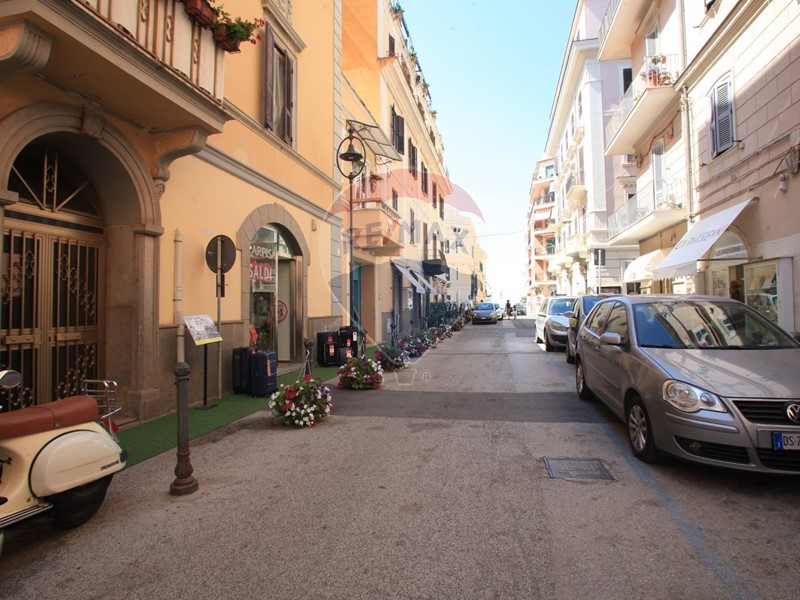 Trilocale in Vendita a Anzio, 269'000€, 118 m²