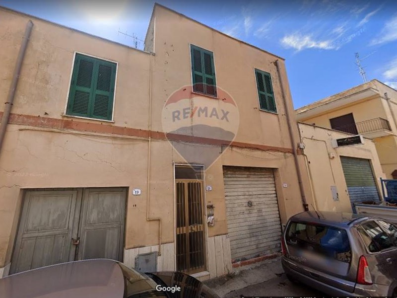 Casa Indipendente in Vendita a Nettuno, 180'000€, 520 m²