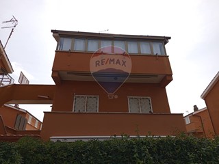 Trilocale in Vendita a Ardea, 109'000€, 65 m²