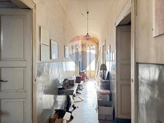 Casa Semi Indipendente in Vendita a Adrano, 90'000&euro;, 149 m²