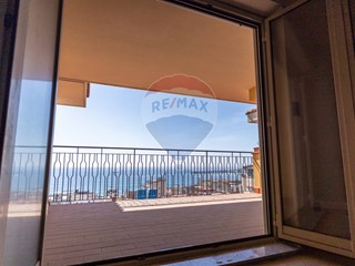 Trilocale in Vendita a Giardini Naxos, 249'000€, 85 m²