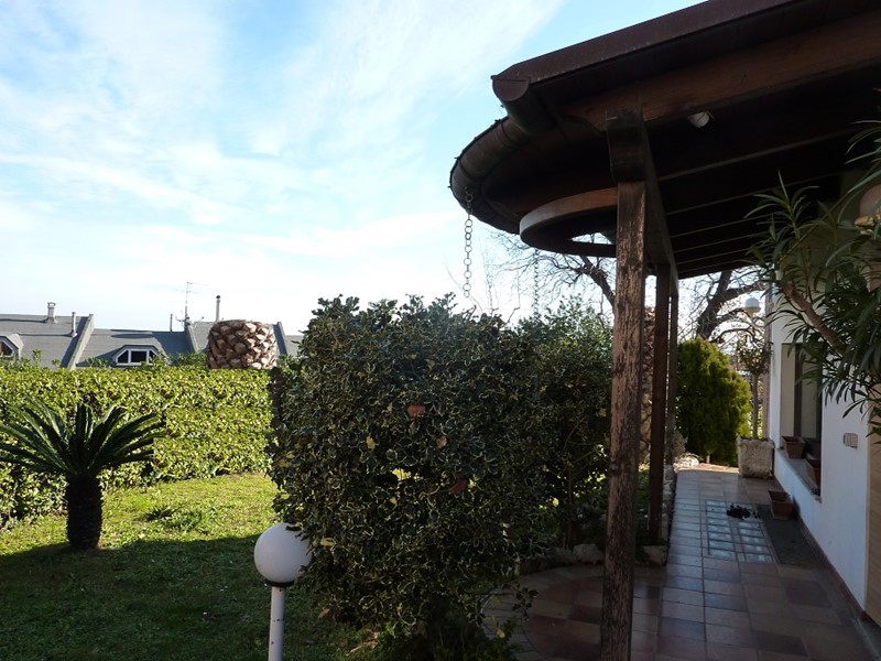 Villa in Vendita a San Benedetto del Tronto, 260 m²