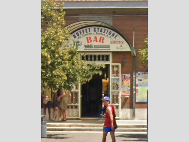 Attività commerciale in Vendita a Giulianova, 250'000€, 100 m²