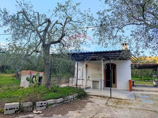 Trilocale in Vendita a Mattinata, 124'000€, 30 m²