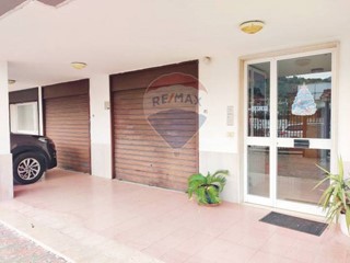 Box in Vendita a Mattinata, 45'000€, 53 m²