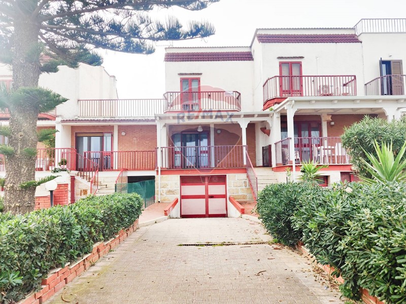 Villetta a schiera in Vendita a Manfredonia, 272'999€, 157 m²