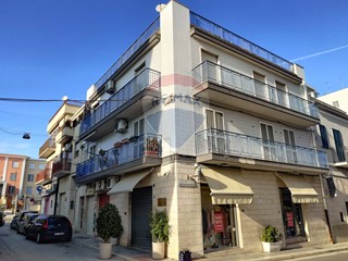 Appartamento in Vendita a Manfredonia, 259'000€, 133 m²