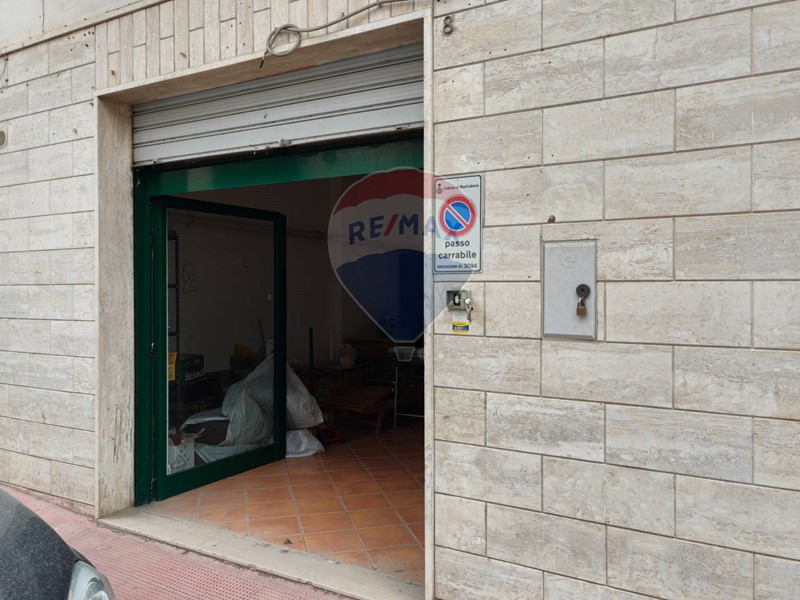 Box in Vendita a Manfredonia, 97'000€, 41 m²