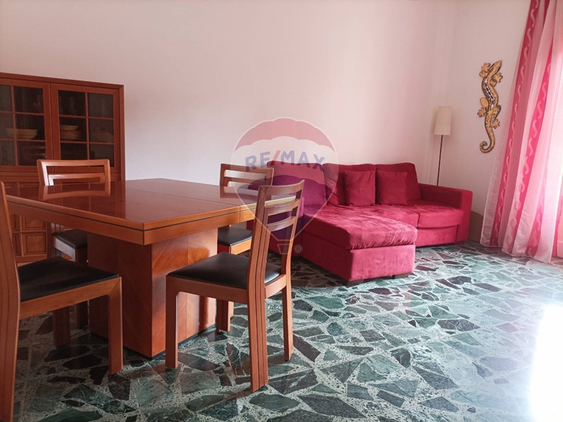 Appartamento in Vendita a Piombino, 135'000&euro;, 105 m²