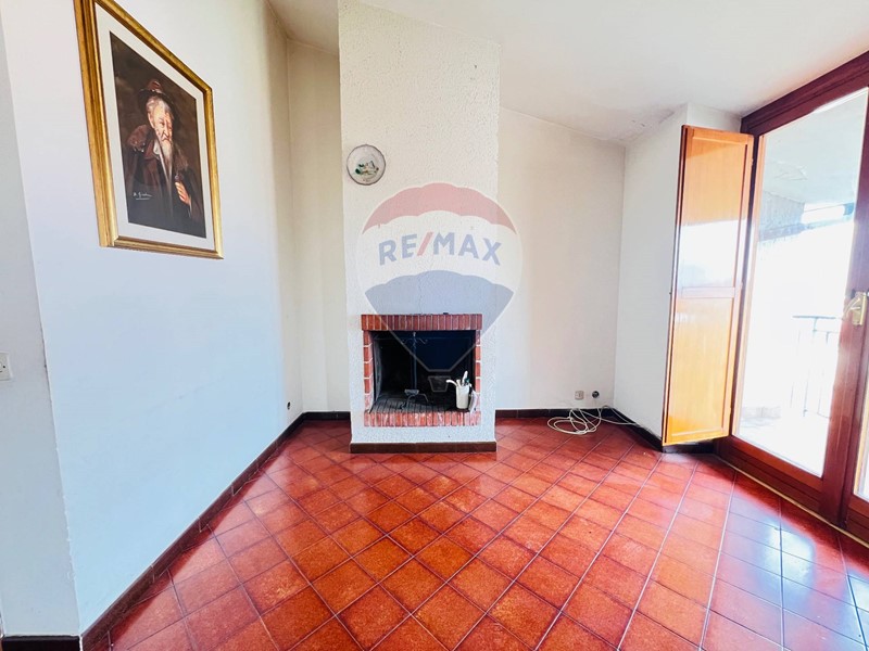 Quadrilocale in Vendita a Alvignano, 99'000€, 145 m²