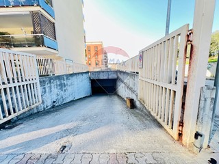 Box in Vendita a Caserta, 32'000€, 43 m²