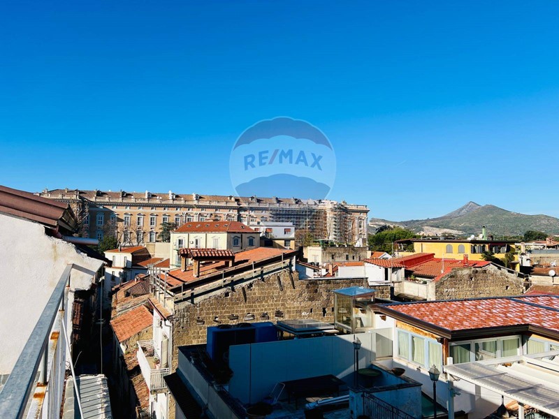 Villa in Vendita a Caserta, 359'000€, 140 m²