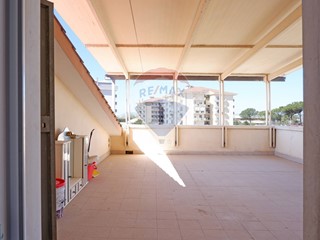 Attico in Vendita a Santa Maria Capua Vetere, 140'000€, 103 m²