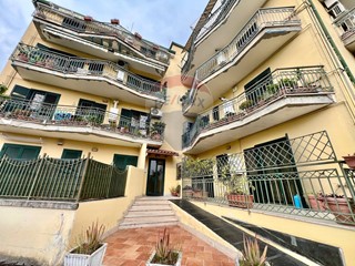 Quadrilocale in Vendita a Caserta, 213'000€, 135 m²
